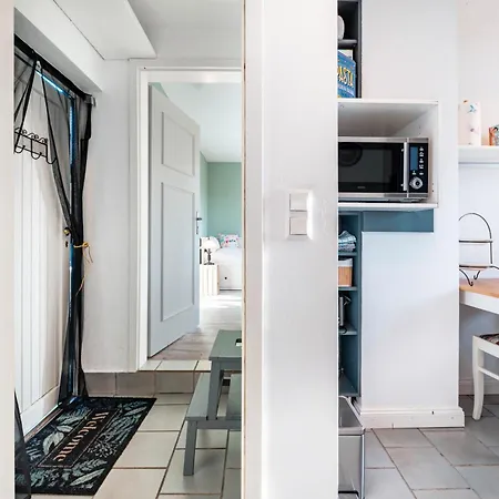 Harmonie Tiny House بيت للعطل اويتين