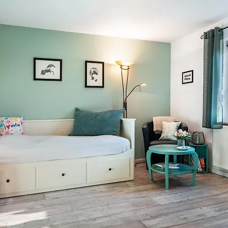 بيت للعطل Harmonie Tiny House اويتين